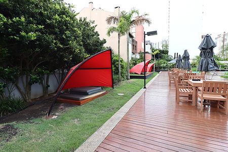 Apartamento para alugar com 68m², 2 quartos e 2 vagasÁrea comum - Piscina