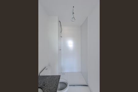 Banheiro de kitnet/studio à venda com 1 quarto, 24m² em Ipiranga, São Paulo