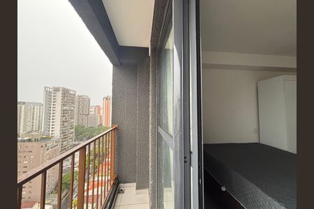Studio para alugar com 26m², 1 quarto e sem vaga Studio para alugar com 26m², 1 quarto e sem vagaVaranda
