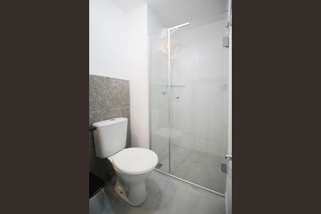 Studio para alugar com 26m², 1 quarto e sem vaga Studio para alugar com 26m², 1 quarto e sem vagaBanheiro