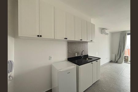 Studio para alugar com 26m², 1 quarto e sem vaga Studio para alugar com 26m², 1 quarto e sem vagaStudio