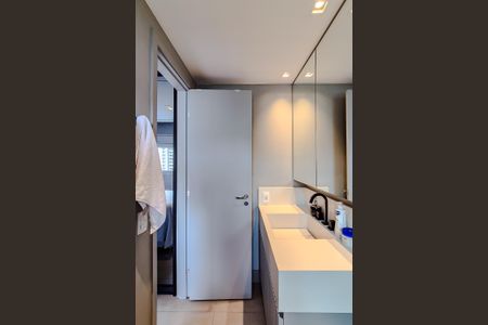 Apartamento para alugar com 62m², 2 quartos e 2 vagasBanheiro da Suíte