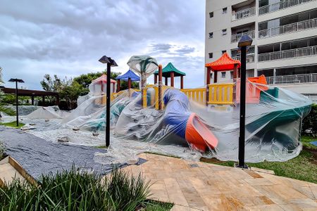 Apartamento para alugar com 62m², 2 quartos e 2 vagasÁrea comum - Playground