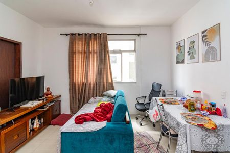 Apartamento para alugar com 150m², 2 quartos e 2 vagasSala