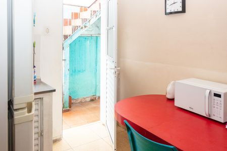 Casa para alugar com 40m², 1 quarto e 1 vaga Casa para alugar com 40m², 1 quarto e 1 vagaCozinha