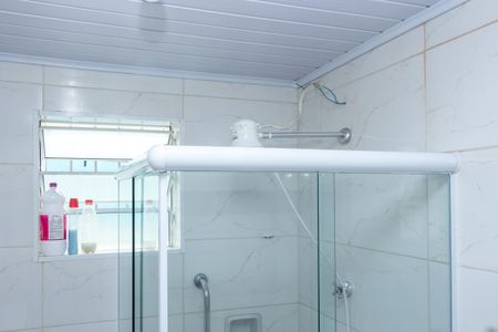 Banheiro de casa para alugar com 1 quarto, 40m² em Jardim Anhanguera, São Paulo