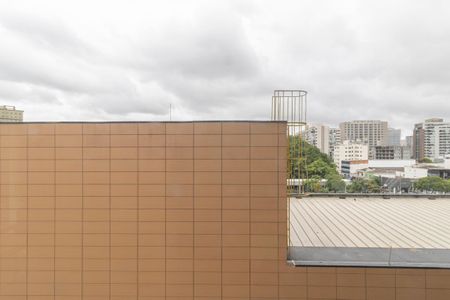 Studio para alugar com 36m², 1 quarto e sem vaga Studio para alugar com 36m², 1 quarto e sem vagaVaranda