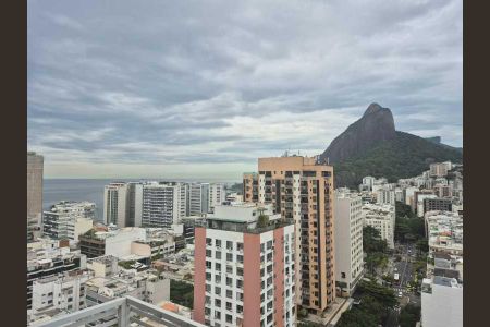 Apartamento à venda com 57m², 1 quarto e 1 vaga