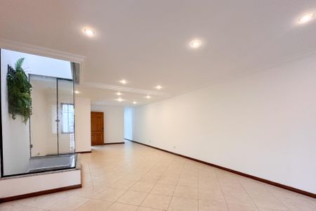 Sala de casa para alugar com 4 quartos, 250m² em Nova Petrópolis, São Bernardo do Campo