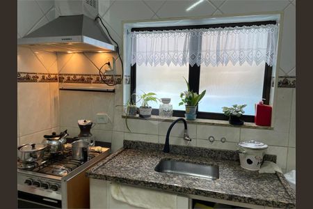 Casa de Condomínio à venda com 3 quartos, 120m² em Cambuci, São Paulo