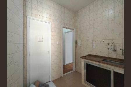 Apartamento à venda com 68m², 2 quartos e sem vagaCozinha