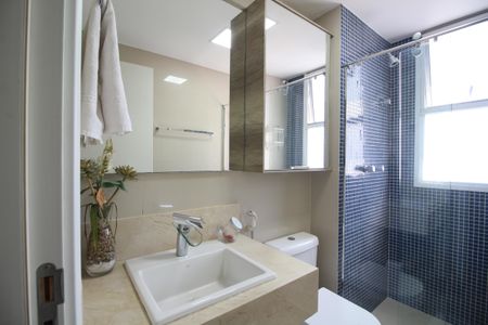 Apartamento à venda com 166m², 4 quartos e 3 vagasBanheiro da Suíte