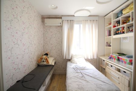 Apartamento à venda com 166m², 4 quartos e 3 vagasQuarto