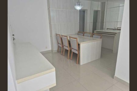 Apartamento à venda com 82m², 2 quartos e 2 vagas