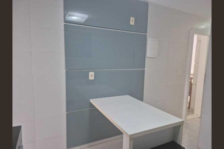 Apartamento à venda com 82m², 2 quartos e 2 vagas