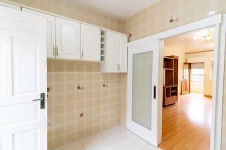 Apartamento à venda com 103m², 3 quartos e sem vagaCozinha