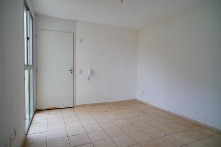 Sala de apartamento para alugar com 2 quartos, 48m² em Mário Quintana, Porto Alegre