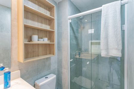 Apartamento à venda com 55m², 1 quarto e 1 vaga Apartamento à venda com 55m², 1 quarto e 1 vagaBanheiro da Suíte