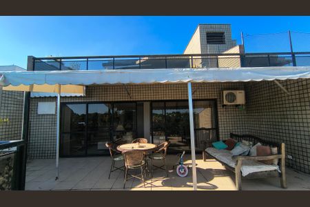 Apartamento para alugar com 326m², 5 quartos e 3 vagasVaranda 