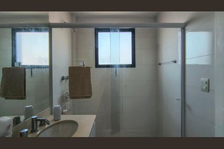 Apartamento para alugar com 326m², 5 quartos e 3 vagasBanheiro da Suíte 2