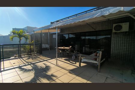 Apartamento para alugar com 326m², 5 quartos e 3 vagasVaranda 