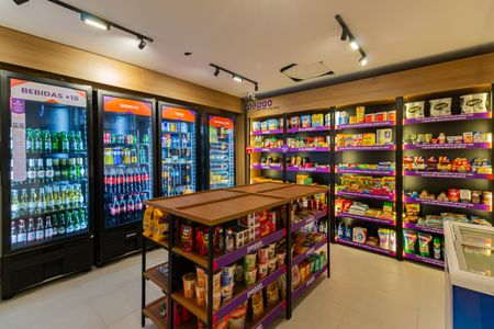 Apartamento para alugar com 40m², 2 quartos e sem vagaÁrea comum - Mini Mercado