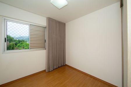 Apartamento à venda com 107m², 4 quartos e 2 vagas Apartamento à venda com 107m², 4 quartos e 2 vagasQUARTO1