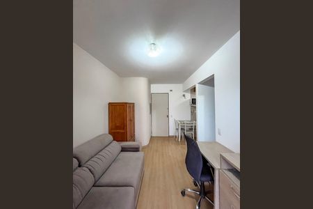 Sala de apartamento para alugar com 1 quarto, 35m² em Liberdade, São Paulo