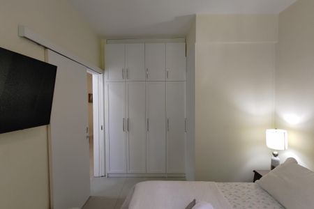 Quarto Suíte de apartamento para alugar com 2 quartos, 48m² em Ipanema, Rio de Janeiro
