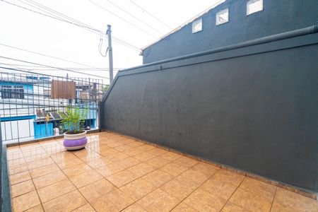 Casa à venda com 91m², 2 quartos e 1 vagaVaranda