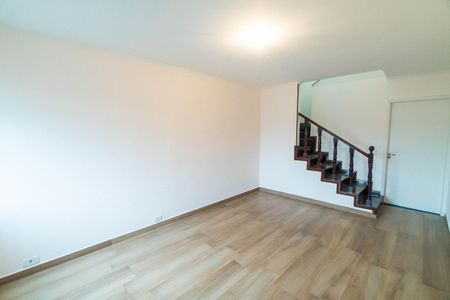 Sala de casa à venda com 2 quartos, 91m² em Vila Campestre, São Paulo