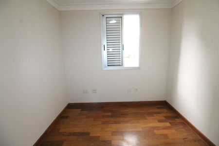 Quarto 1 de apartamento para alugar com 3 quartos, 77m² em Parque Industrial, São José dos Campos