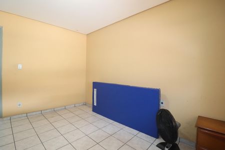 Casa para alugar com 150m², 2 quartos e 2 vagasQuarto 1