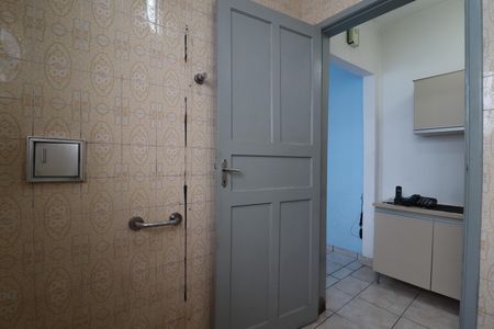 Casa para alugar com 150m², 2 quartos e 2 vagasBanheiro