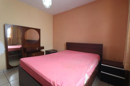 Casa para alugar com 150m², 2 quartos e 2 vagasQuarto 2