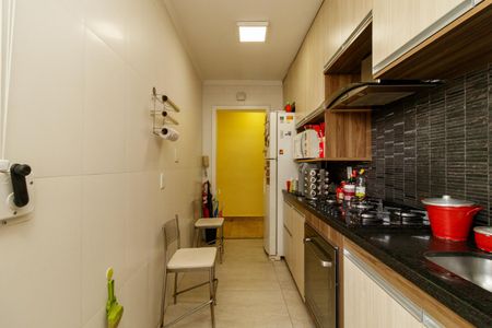 Apartamento para alugar com 68m², 2 quartos e 1 vaga Apartamento para alugar com 68m², 2 quartos e 1 vagaCozinha e Área de Serviço