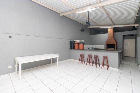 Apartamento para alugar com 70m², 3 quartos e 1 vagaÁrea comum - Salão de festas