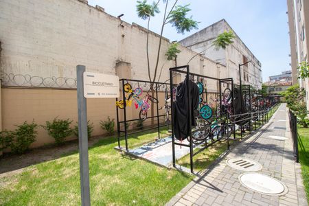 Apartamento à venda com 43m², 2 quartos e sem vaga Apartamento à venda com 43m², 2 quartos e sem vagaBicicletário