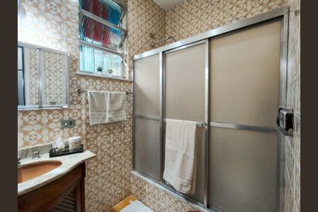 Apartamento à venda com 210m², 4 quartos e sem vagaBanheiro Corredor