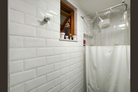 Apartamento à venda com 210m², 4 quartos e sem vagaBanheiro Corredor