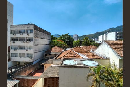 Apartamento à venda com 210m², 4 quartos e sem vagaVista