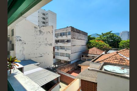 Apartamento à venda com 210m², 4 quartos e sem vagaVista