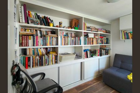 Apartamento à venda com 210m², 4 quartos e sem vagaQuarto 3