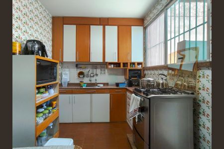 Apartamento à venda com 210m², 4 quartos e sem vagaCozinha