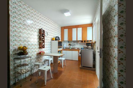 Apartamento à venda com 210m², 4 quartos e sem vagaCozinha