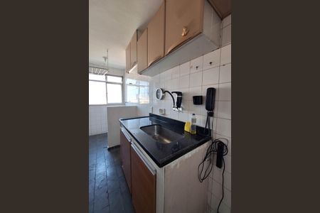 Apartamento à venda com 59m², 2 quartos e 1 vagaCozinha