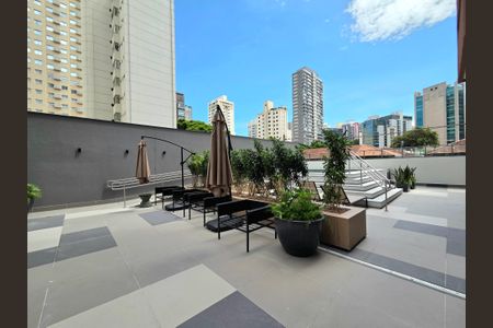 Apartamento à venda com 25m², 1 quarto e sem vagaÁrea comum - Piscina