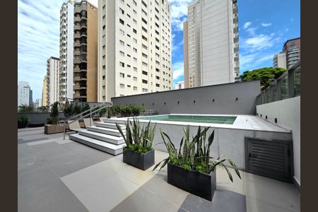 Apartamento à venda com 25m², 1 quarto e sem vagaÁrea comum - Piscina