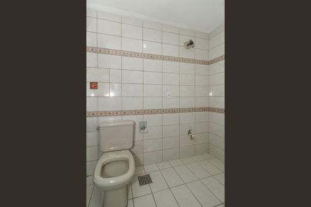 Apartamento para alugar com 61m², 2 quartos e sem vagaBanheiro