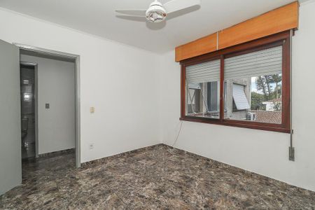 Quarto 2 de apartamento para alugar com 2 quartos, 61m² em Vila Ipiranga, Porto Alegre